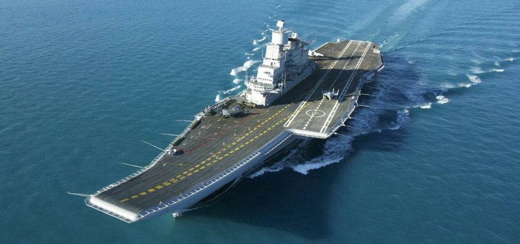 3857854243 Aircraft Carrier INS Vikramaditya Indian Navy 4000x2665 4000x2665 5yKZ 2560x1600 MM 100 e1586819205289