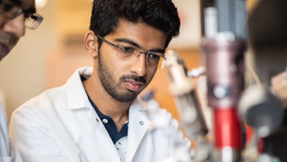 Dr. Akhilesh Gaharwar and graduate student Kaivalya Deo designed a hydrogel ink that is highly biocompatible and electrically conductive. | Image: Texas A&M Engineering