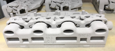 3D printed inorganic core for the cylinder head