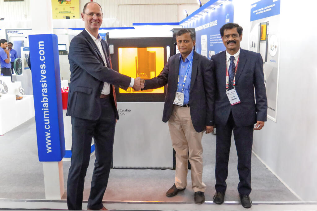 Lithoz and Wendt India together at the inauguration of their partnership at IMTEX 2023