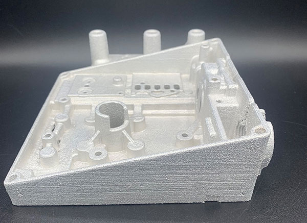 An example part that was 3D printed on the Xerox ElemX machine, powered by the SINUMERIK 840D sl control system from Siemens. Image courtesy of Siemens and Xerox.